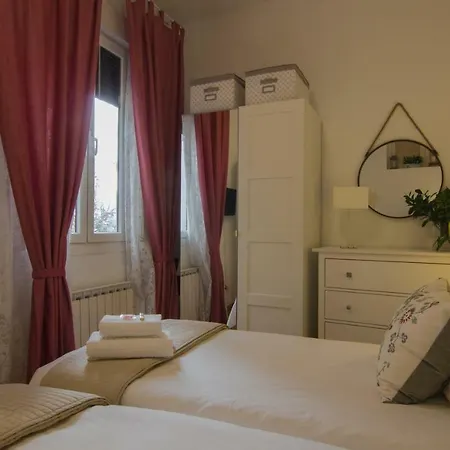 Apartamento Vive En Maravillas Madrid Exterior foto